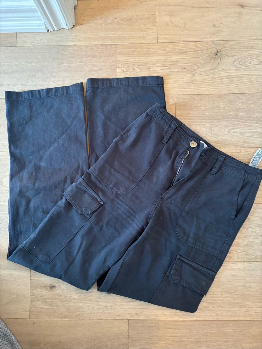 Zara Navy Cargo Pants with Utility Pockets